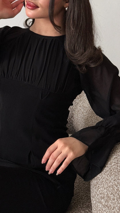 Feminine Chiffon Suit