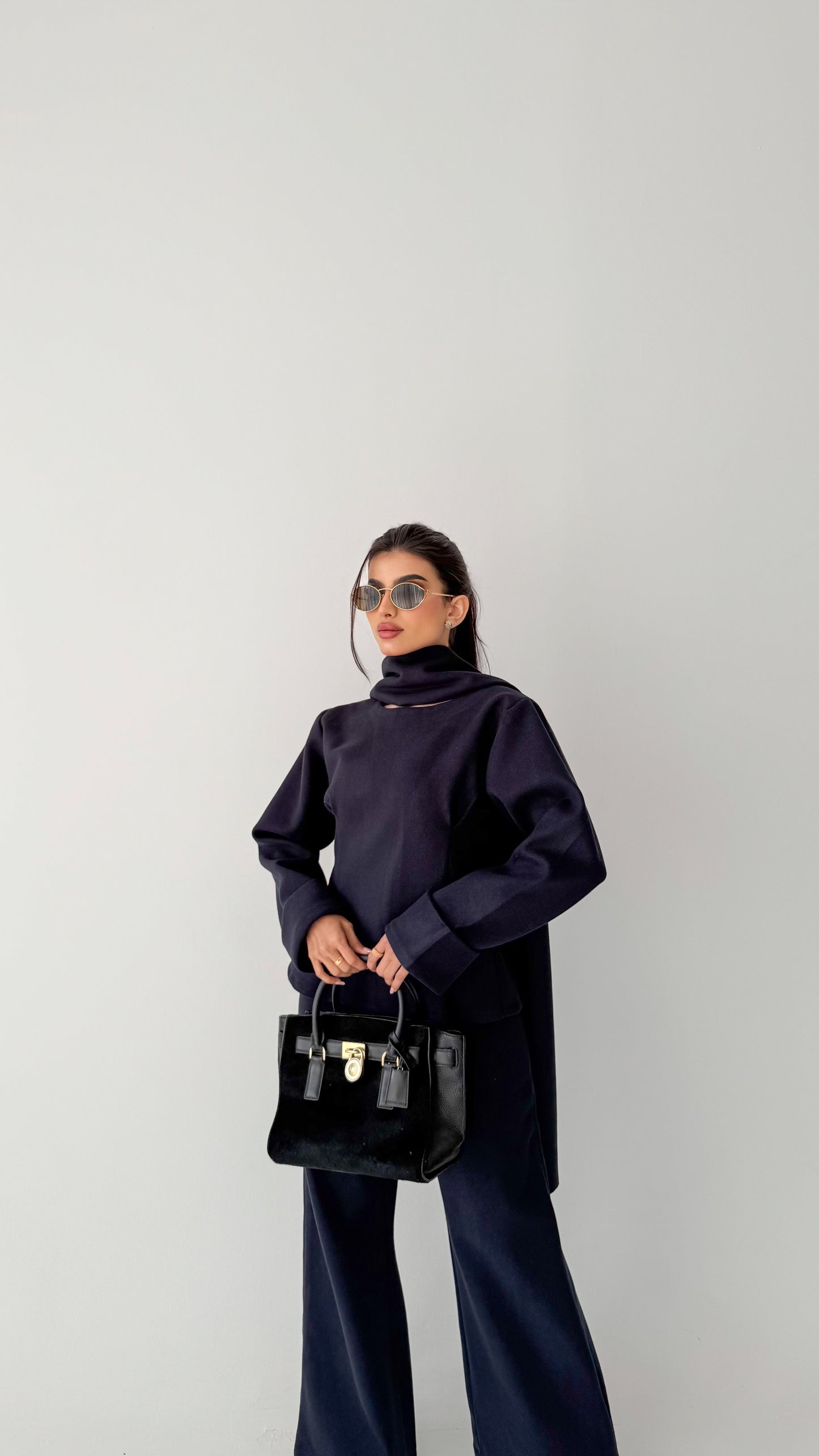 Luxurious women's winter felt set