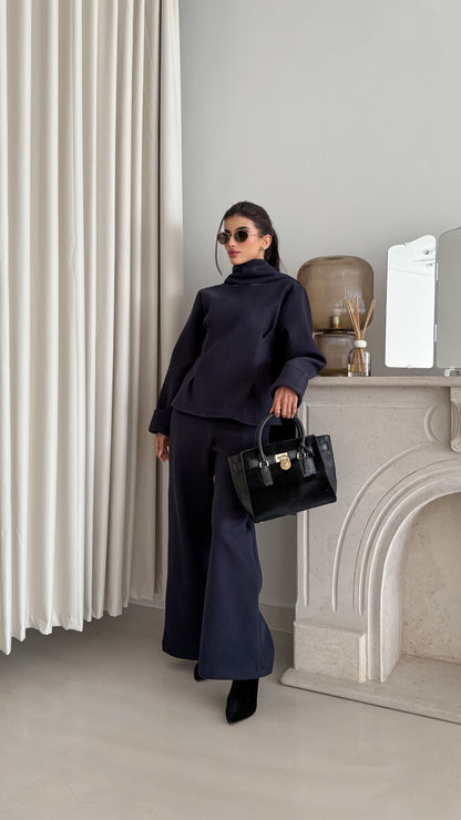 Luxurious women's winter felt set