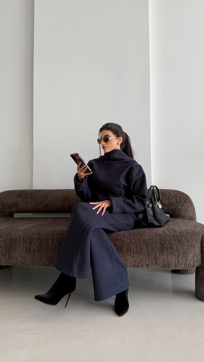 Luxurious women's winter felt set